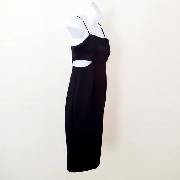 Trixxi Textured Cut Out Mini Dress in Black Size 3 - Picture 3 of 10